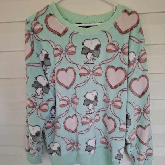 Peanuts Women’s Mint Green Snoopy Lounge Pajama Set Size Large - Picture 1 of 9